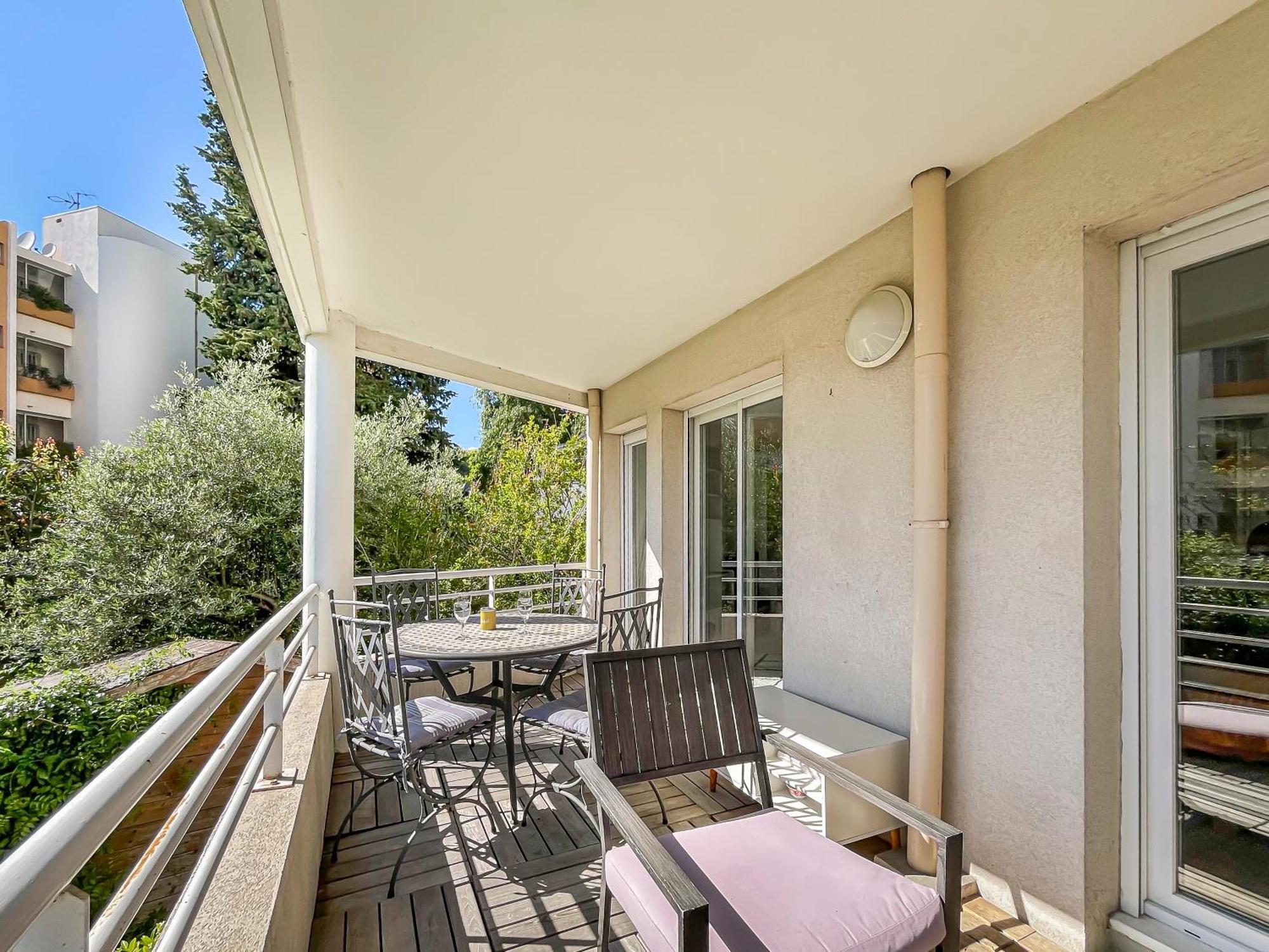 Agreable Detente Au Soleil A Antibes - Wifi - Parking Prive Exterior photo